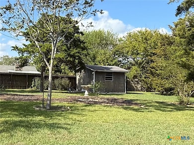 141 Seascape Dr, Port Lavaca, TX 77979 - photo 7
