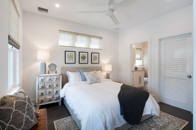 315 Catherine-26
