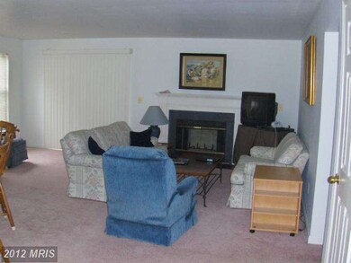 210 Fernwood Place unit 210B, Warrenton, VA 20186 - photo 2