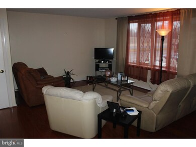 12048 Waldemire Dr, Philadelphia, PA 19154 - photo 2