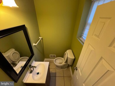 620 Appleton St, Baltimore, MD 21217 - photo 4