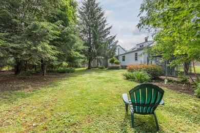130 Hampstead Rd, Derry, NH 03038 - photo 3