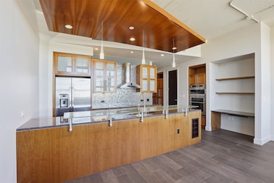 Montgomery Plaza unit 2644, Fort Worth, TX 76107 - photo 7