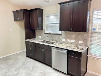 1423 Barras St, Alvin, TX 77511 - photo 7