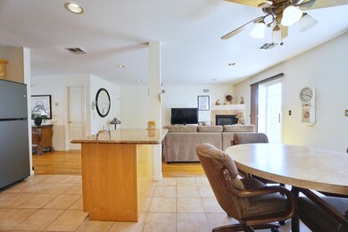 4 Daniella Ct, Staten Island, NY 10314 - photo 4