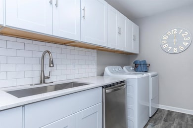 Model Unit