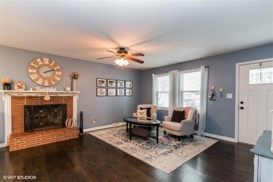 13519 W 90th Place, Lenexa, KS 66215 - photo 2