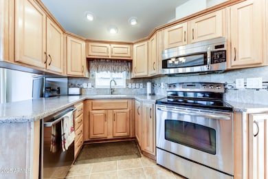 17200 W Bell Rd unit 880, Surprise, AZ 85374 - photo 7