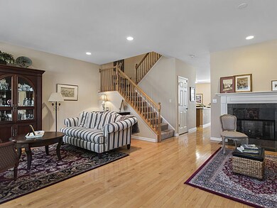 4269 Linden Tree Ln unit 4269, Glenview, IL 60026 - photo 6