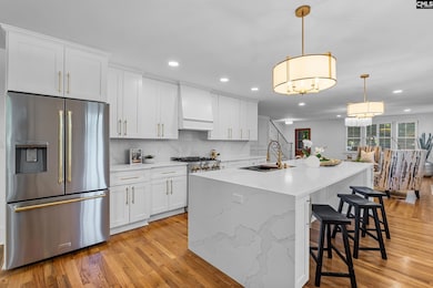 3726 Blossom St, Columbia, SC 29205 - photo 6