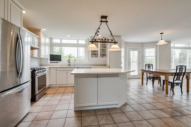 4759 Clearwater Ln unit 1, Naperville, IL 60564 - photo 3