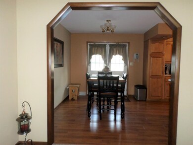435 N Wright St, Griffith, IN 46319 - photo 5