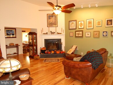 214 Coral Ct, Frederica, DE 19946 - photo 2