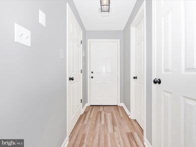 2501 Coach House Way unit 3A, Frederick, MD 21702 - photo 3
