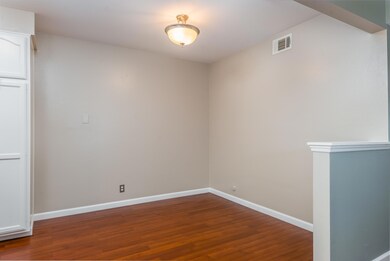 007_Dining Area