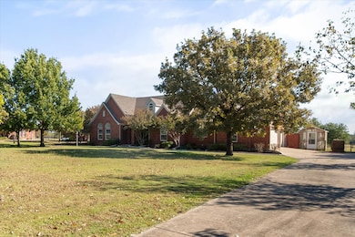 2420 Branch Creek Rd, Venus, TX 76084 - photo 2