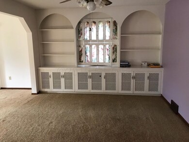 Built in Shelving