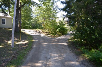 819 W Swanzey Rd, Swanzey, NH 03446 - photo 3