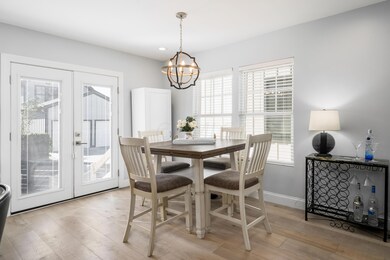 R_275_E_Greenwood_Interior_0021