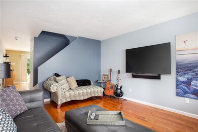 59 Silvercup Cir, West Warwick, RI 02893 - photo 3