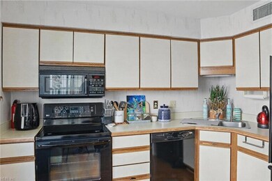 Kitchen, lots of cabinets and counterspace