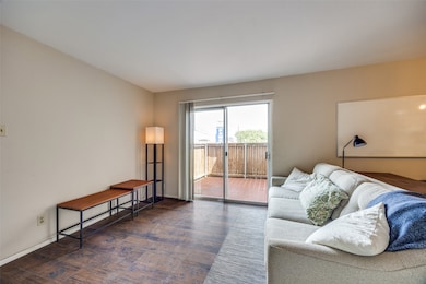 12834 Midway Rd unit 1105, Dallas, TX 75244 - photo 4