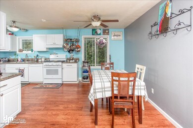 Dining Kitchen KJC_4919-Edit