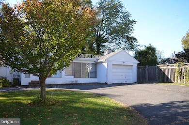 6636 Beacon Ln, Falls Church, VA 22043 - photo 4