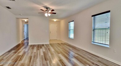 11894 Alexandra Dr, Jacksonville, FL 32218 - photo 2