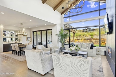 25_Living-Room_1800x1200_4256489_a