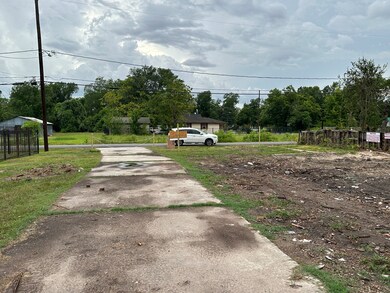 9620 Beckley St, Houston, TX 77088 - photo 3