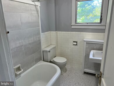 4109 Vernon Rd, Drexel Hill, PA 19026 - photo 6