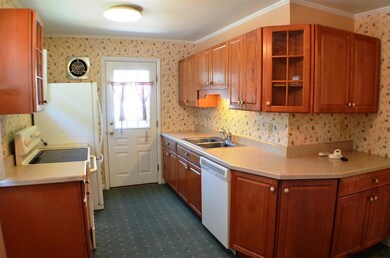 89 Southgate Rd, Albany, NY 12211 - photo 4