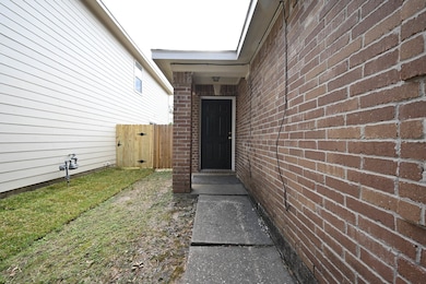 12518 Sterlingstone Dr, Houston, TX 77066 - photo 2