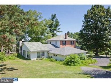 532 Hain Rd, Sinking Spring, PA 19608 - photo 3