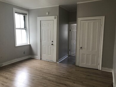 140 Hawk St S, Albany, NY 12202 - photo 2