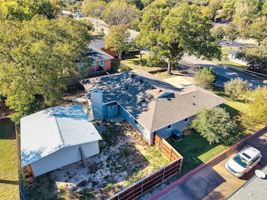 1714 E Union Bower Rd, Irving, TX 75061 - photo 6