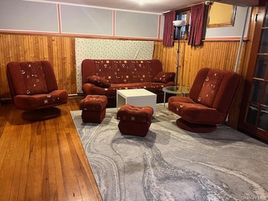 71-22 Calamus Ave, Flushing, NY 11377 - photo 2