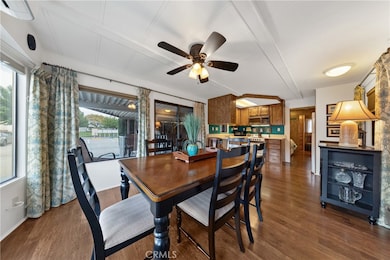 954 Evergreen Dr, San Jacinto, CA 92583 - photo 4