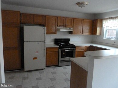 7119 Oberlin Cir, Frederick, MD 21703 - photo 2