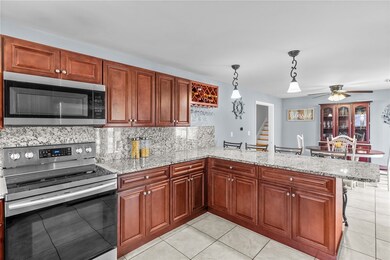 14 Kinnicutt Ave, Warren, RI 02885 - photo 5