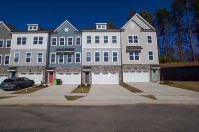 2024 Eva Pearl Dr, Apex, NC 27502 - photo 2