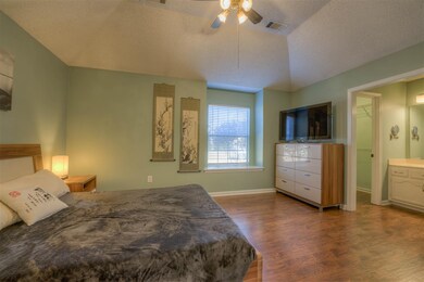 1215 Breezy Gate Dr, Cordova, TN 38018 - photo 4