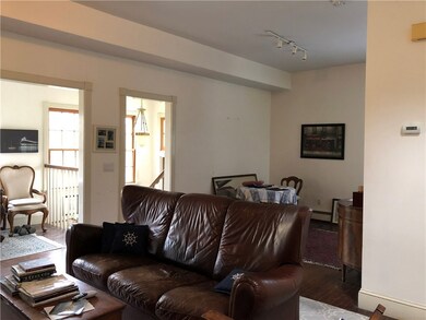 3 Red Cross Ave unit 1, Newport, RI 02840 - photo 3