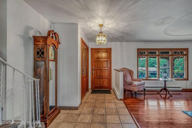 140 River St, Pittston, PA 18640 - photo 4