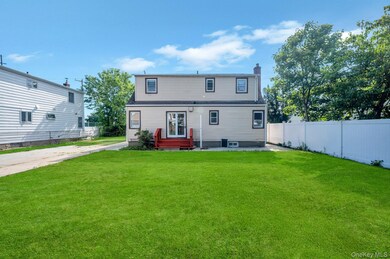 308 New South Rd, Hicksville, NY 11801 - photo 2