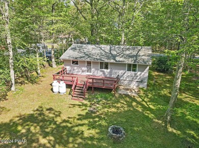 111 Arrowood Dr, Dingmans Ferry, PA 18328 - photo 4