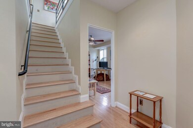 2370 Champlain St NW unit 33, Washington, DC 20009 - photo 2