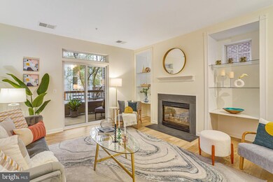 4330 Cannon Ridge Ct unit D, Fairfax, VA 22033 - photo 7