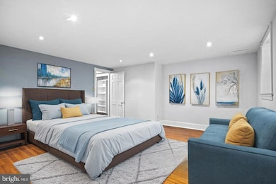 1008 20 Spruce St unit 1018 - 1M, Philadelphia, PA 19107 - photo 2